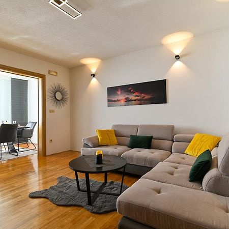 Apartmani Cesarica Trogir Kültér fotó