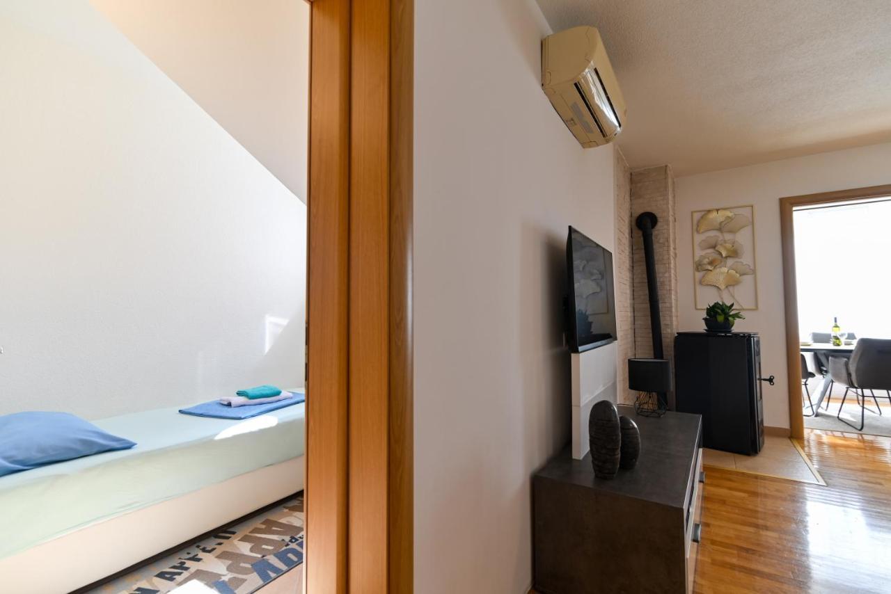 Apartmani Cesarica Trogir Kültér fotó