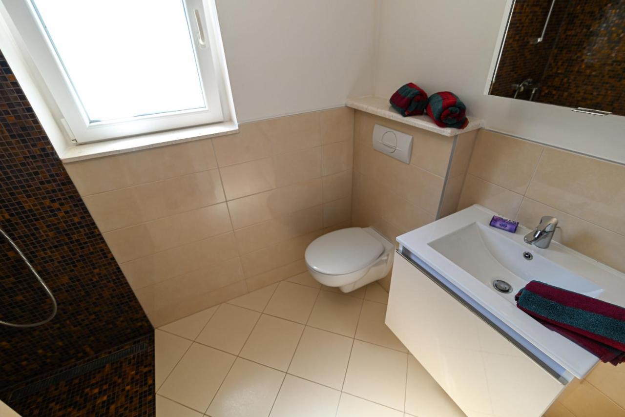 Apartmani Cesarica Trogir Kültér fotó