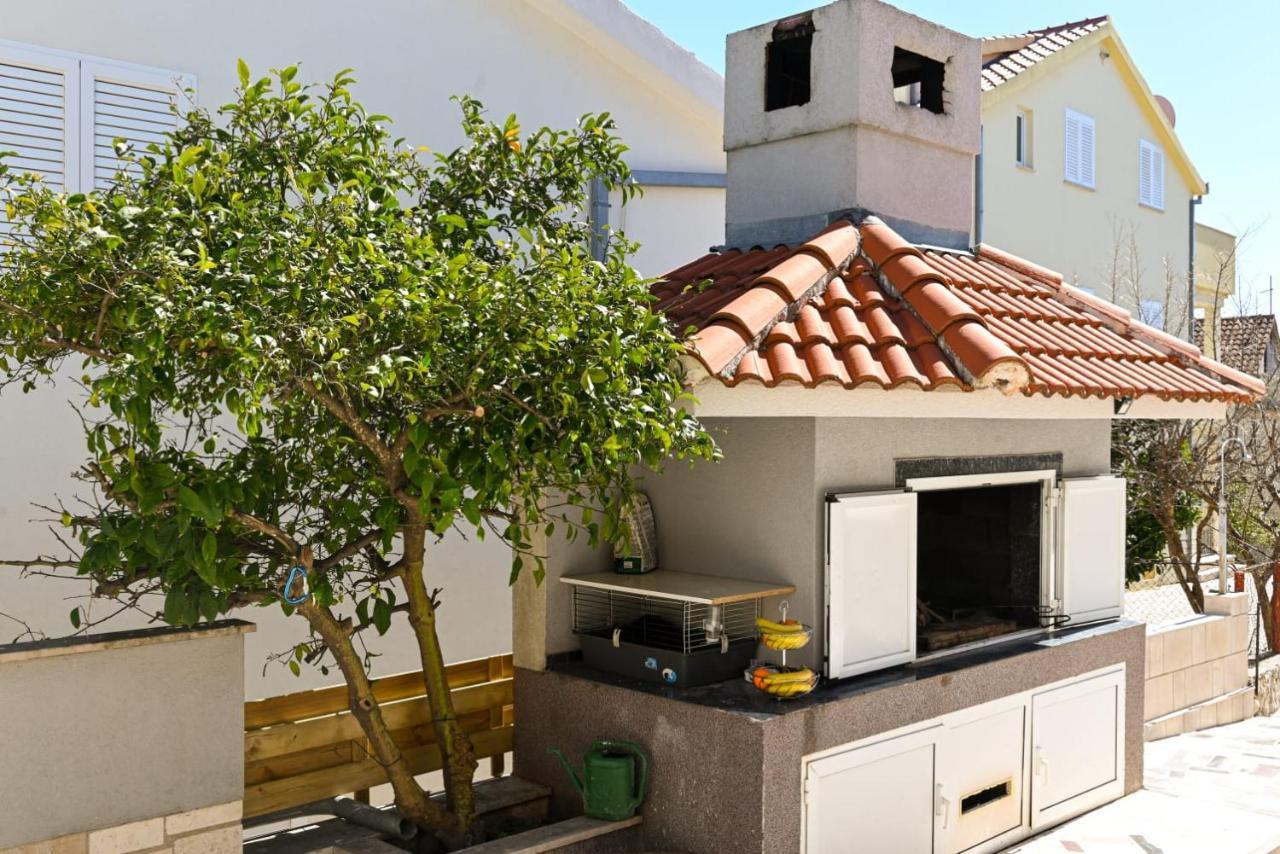 Apartmani Cesarica Trogir Kültér fotó