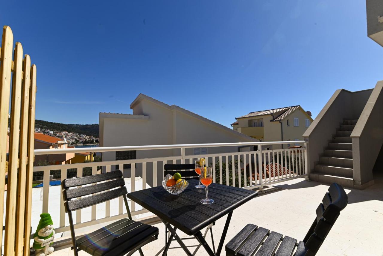 Apartmani Cesarica Trogir Kültér fotó